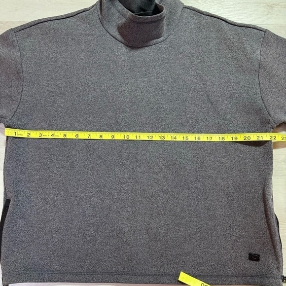 OGIO Ladies Transition Pullover, Blacktop Heather, Size XL - Picture 10 of 11